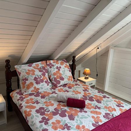 Maison Bord De Mer A 100 M Saint-Francois  Exterior foto