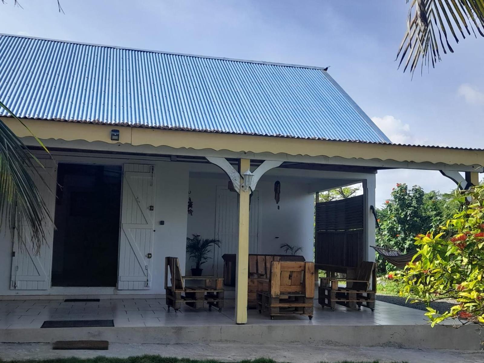 Maison Bord De Mer A 100 M Saint-Francois  Exterior foto